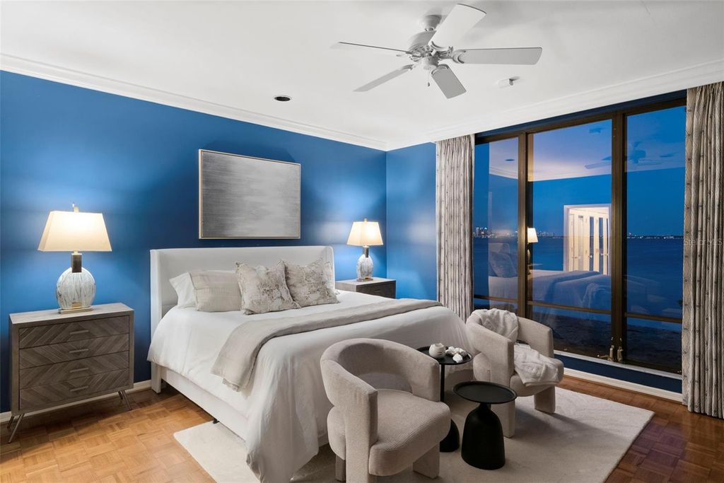 Image 30 of property listing at 5010 BAYSHORE BOULEVARD 4, Tampa, FL 33611