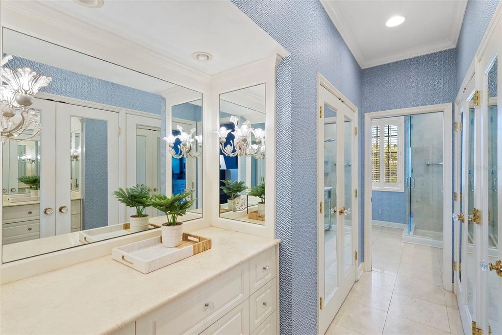 Image 36 of property listing at 5010 BAYSHORE BOULEVARD 4, Tampa, FL 33611