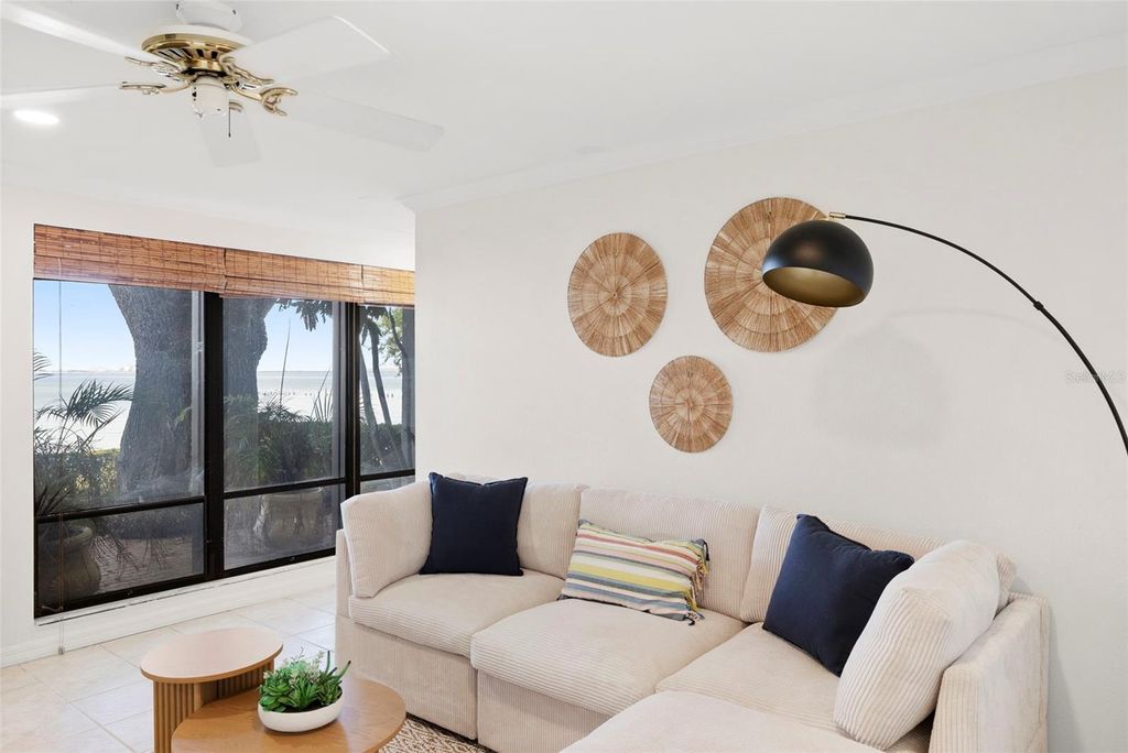 Image 55 of property listing at 5010 BAYSHORE BOULEVARD 4, Tampa, FL 33611