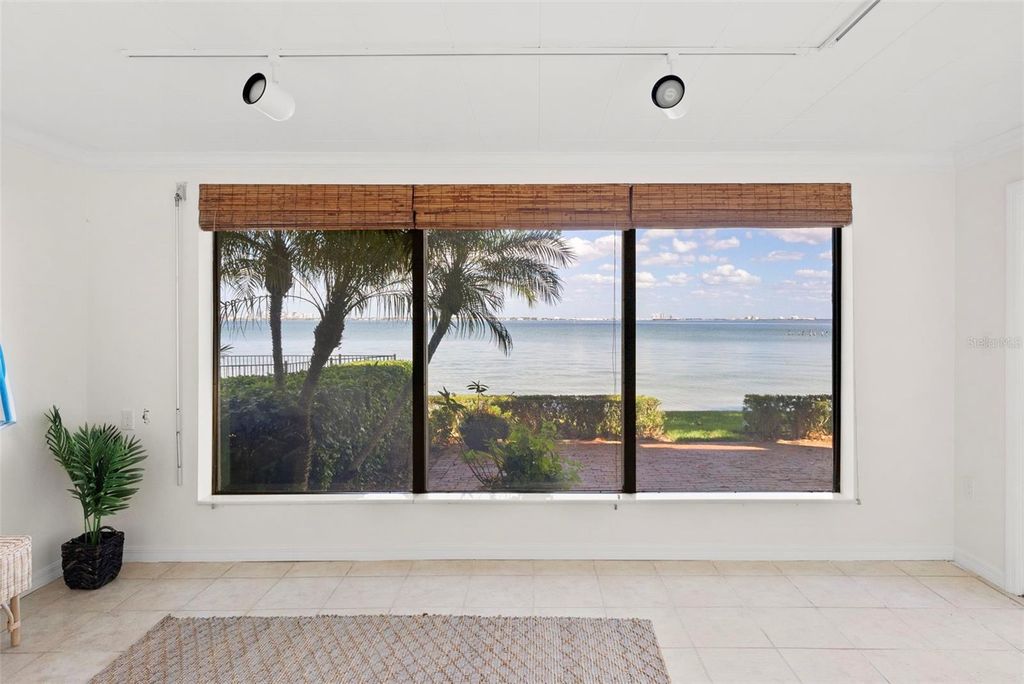 Image 58 of property listing at 5010 BAYSHORE BOULEVARD 4, Tampa, FL 33611