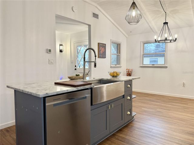 509 FALMOUTH STREET, Temple Terrace, FL 33617