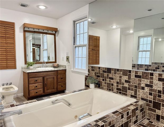 509 FALMOUTH STREET, Temple Terrace, FL 33617