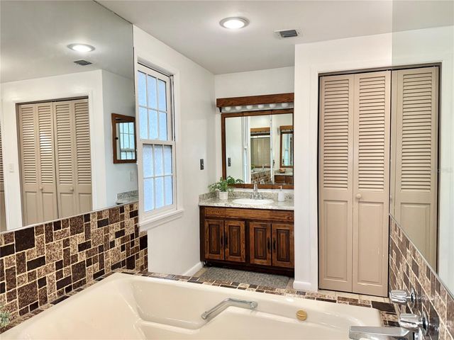 509 FALMOUTH STREET, Temple Terrace, FL 33617