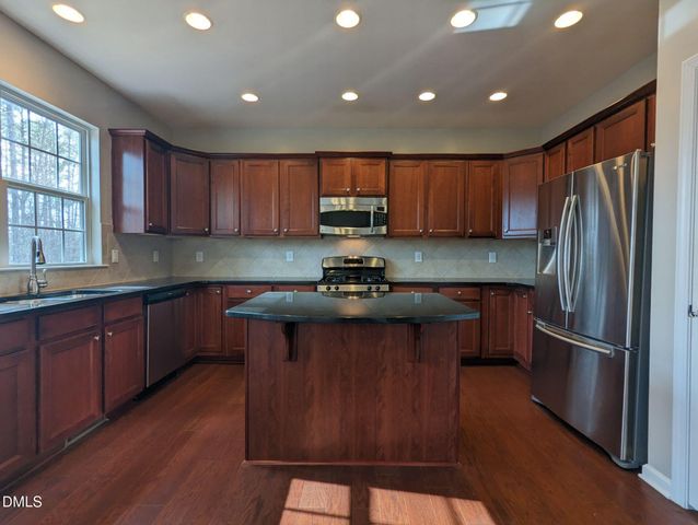 8643 Macedonia Lake Drive, Cary, NC 27518