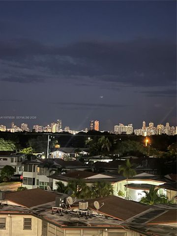 1750 NE 191st St 522-3, Miami, FL 33179