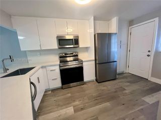 1750 NE 191st St 522-3, Miami, FL 33179