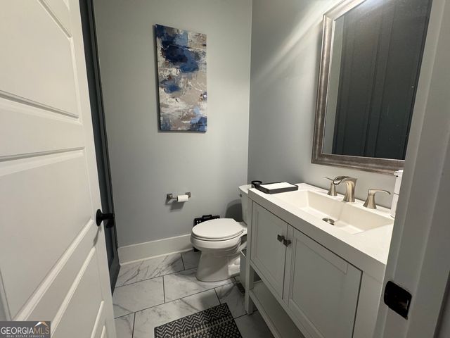 215 Walden Pond Trail, Senoia, GA 30276