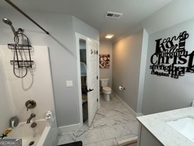 215 Walden Pond Trail, Senoia, GA 30276