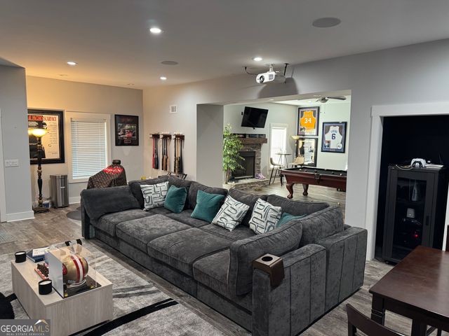 215 Walden Pond Trail, Senoia, GA 30276