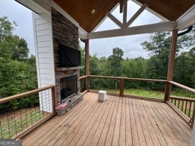 215 Walden Pond Trail, Senoia, GA 30276