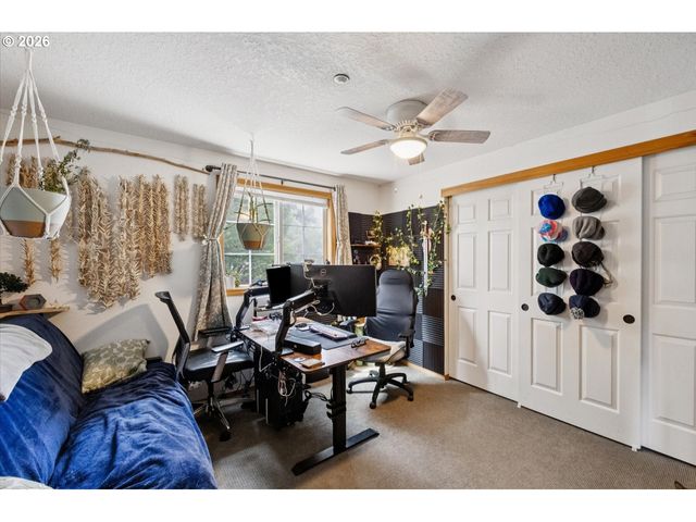 11769 Se BOISE St, Portland, OR 97266