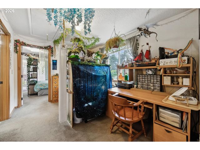 11769 Se BOISE St, Portland, OR 97266