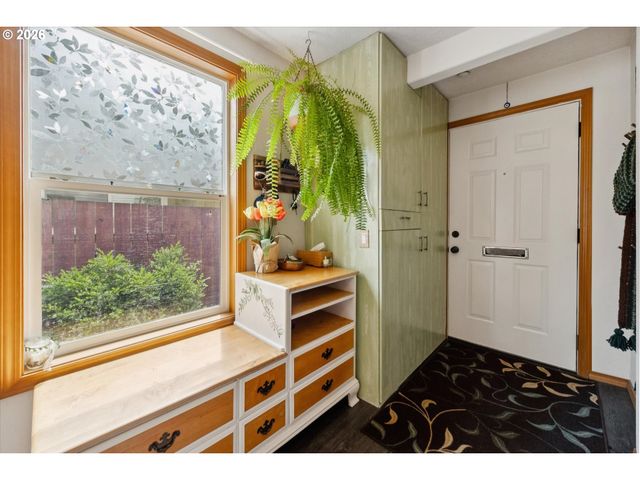 11769 Se BOISE St, Portland, OR 97266