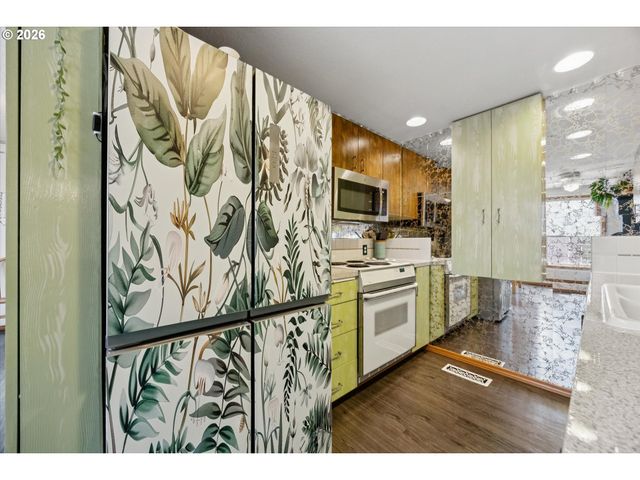 11769 Se BOISE St, Portland, OR 97266