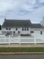 854 Terra Lane, North Bellmore, NY 11710
