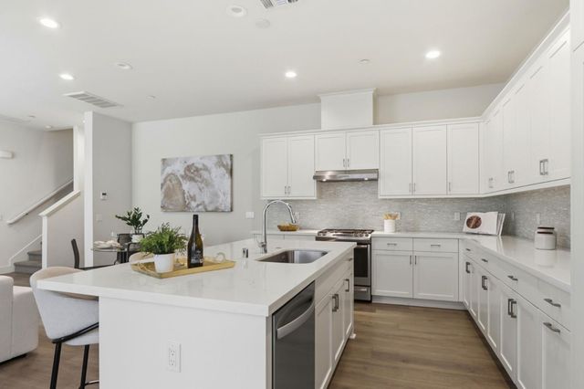 214 Proximity Way, San Jose, CA 95110