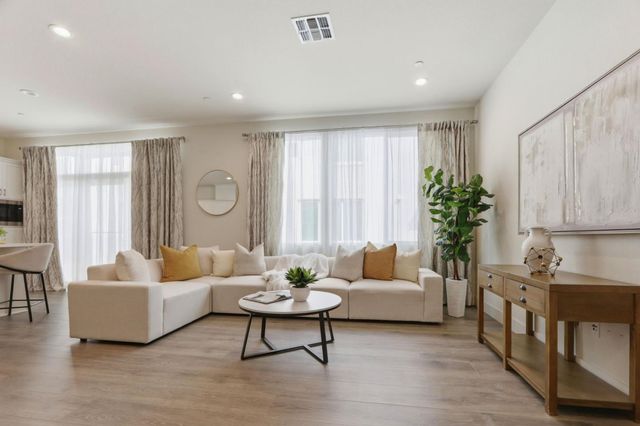 214 Proximity Way, San Jose, CA 95110
