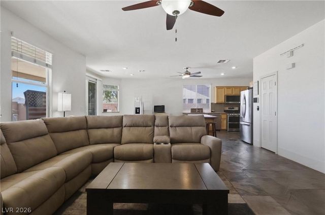 5785 Indian Rain Court, Las Vegas, NV 89131