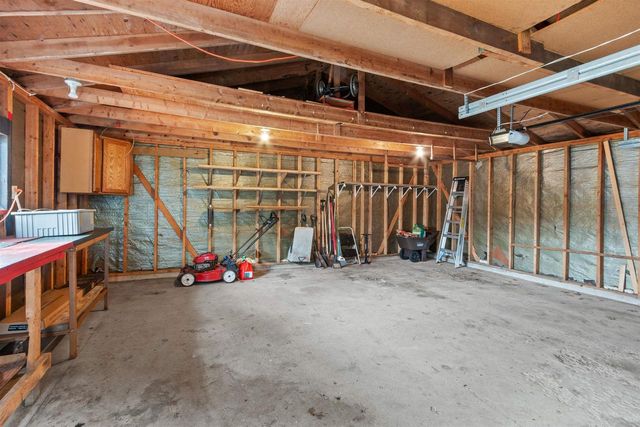 868 Kings Way, Nekoosa, WI 54457