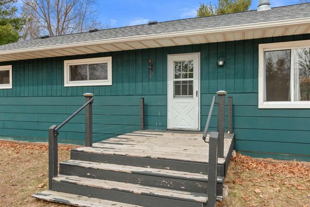 868 Kings Way, Nekoosa, WI 54457