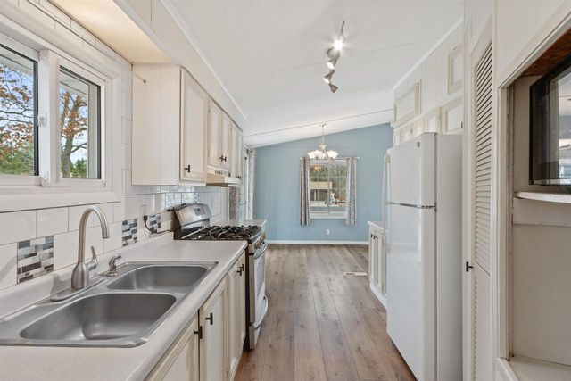 868 Kings Way, Nekoosa, WI 54457