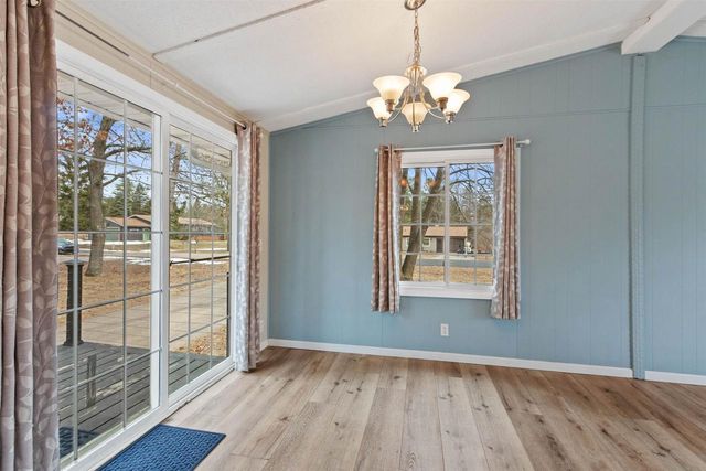 868 Kings Way, Nekoosa, WI 54457