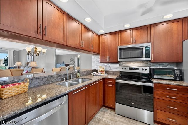 14771 Hole In 1 CIR 202, Fort Myers, FL 33919