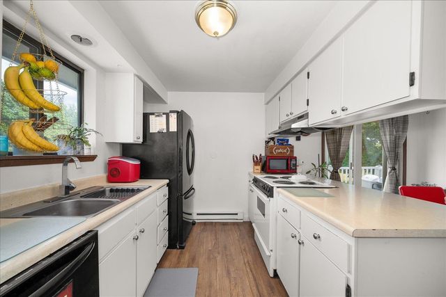 1514 E 4th St, Deer Park, WA 99006