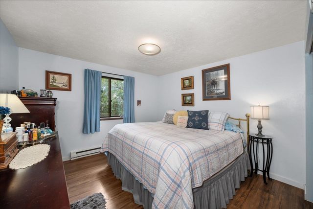 1514 E 4th St, Deer Park, WA 99006
