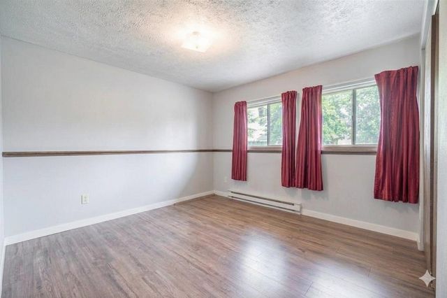 1514 E 4th St, Deer Park, WA 99006
