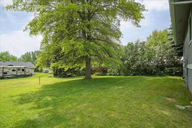 1514 E 4th St, Deer Park, WA 99006