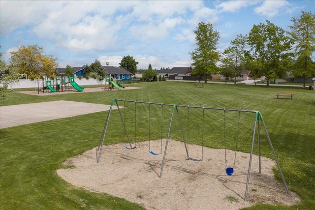 1514 E 4th St, Deer Park, WA 99006