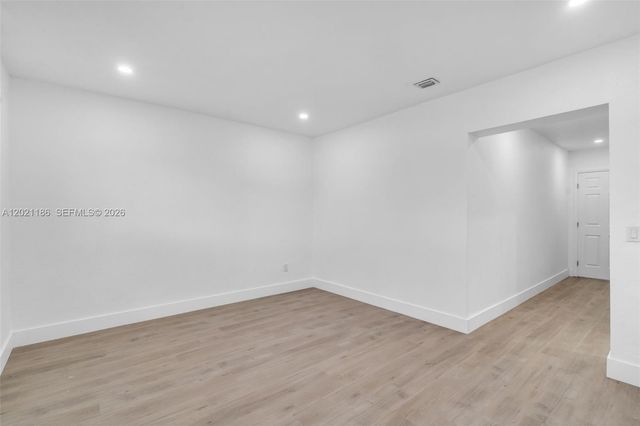 8841 NW 14th Ave, Miami, FL 33147