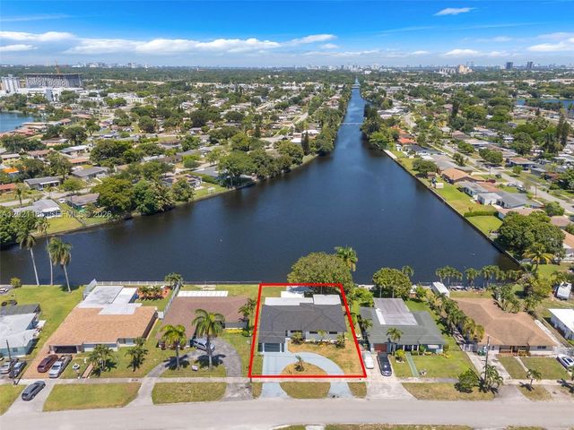 8841 NW 14th Ave, Miami, FL 33147