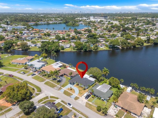 8841 NW 14th Ave, Miami, FL 33147