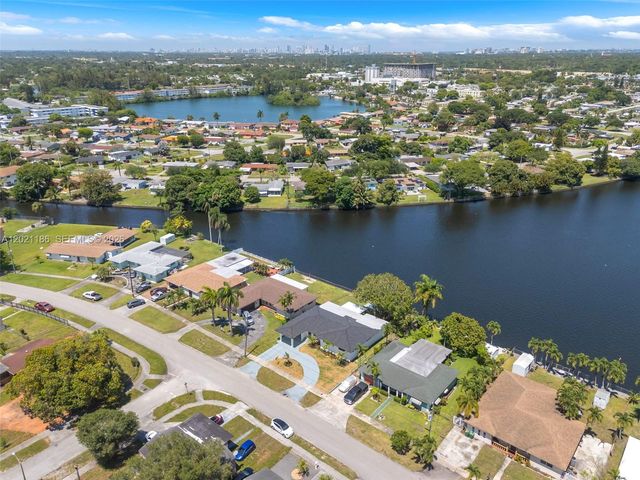 8841 NW 14th Ave, Miami, FL 33147