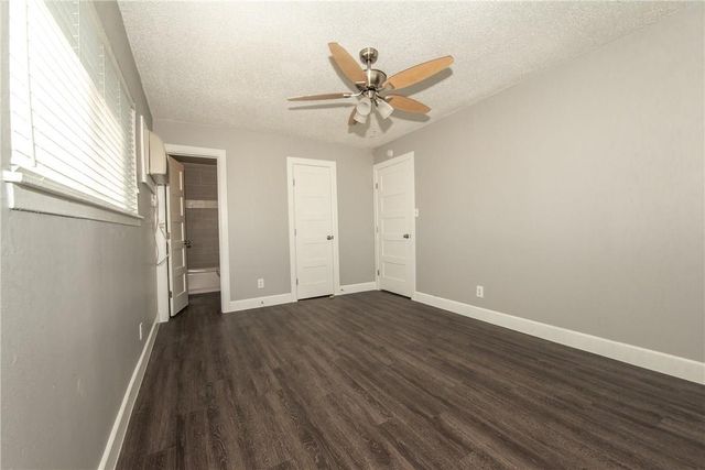 1600 Parker LN A, Austin, TX 78741