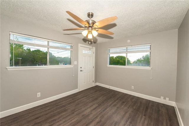 1600 Parker LN A, Austin, TX 78741