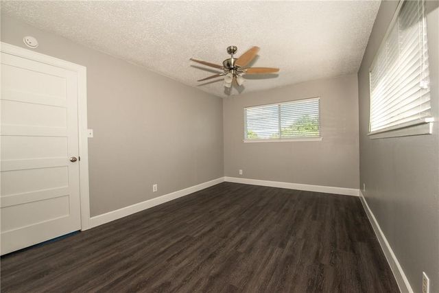 1600 Parker LN A, Austin, TX 78741