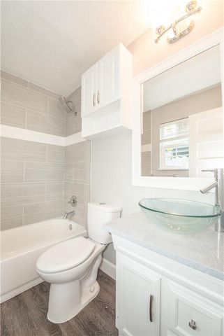 1600 Parker LN A, Austin, TX 78741