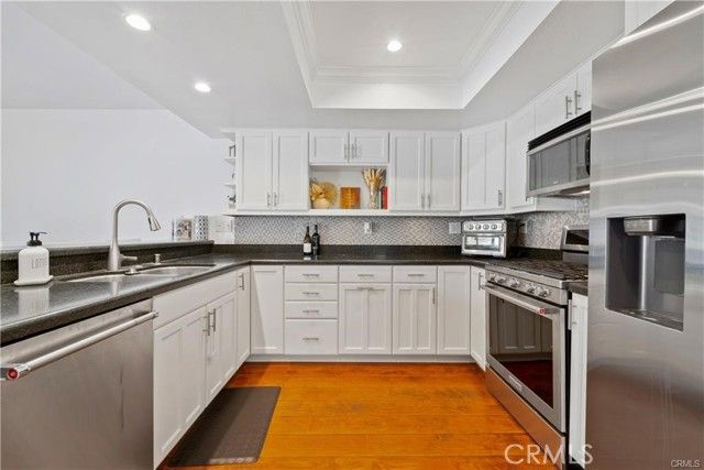 27065 Rio Prado Drive, Valencia (santa Clarita), CA 91354