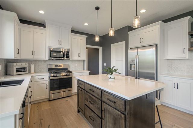 17736 Greeley Street, Gardner, KS 66030