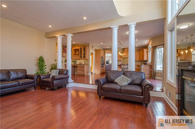 53 Princeton Avenue, Colonia, NJ 07067