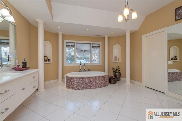 53 Princeton Avenue, Colonia, NJ 07067