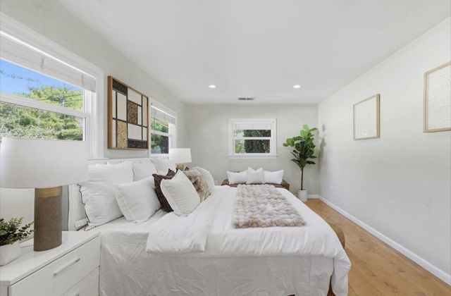 4258 Jefferson Avenue, Woodside, CA 94062