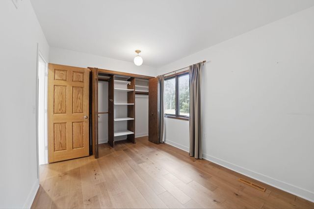 10190 101st Street N, Stillwater, MN 55082
