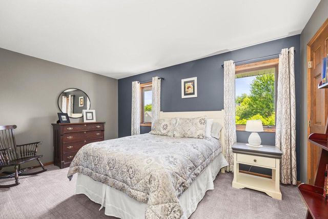 W245N6061 Maris DRIVE, Sussex, WI 53089