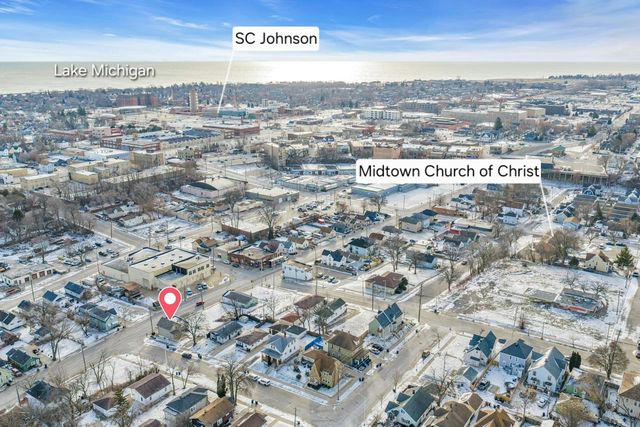 1130 S Memorial DRIVE, Racine, WI 53403