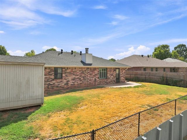 321 NE 12th Street, Newcastle, OK 73065