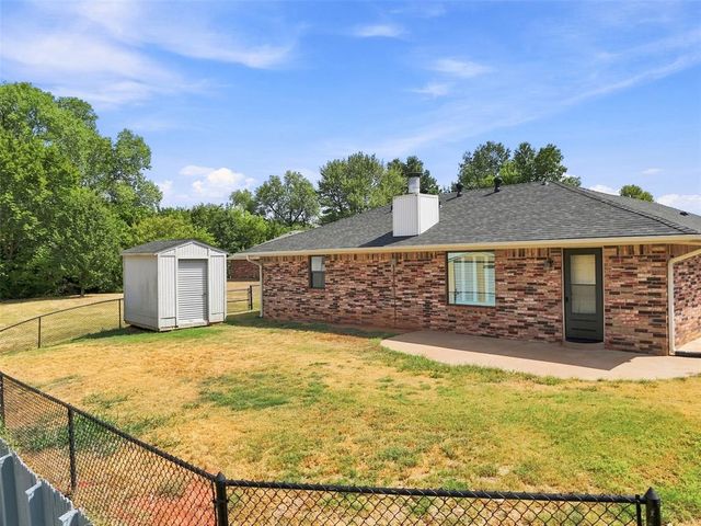 321 NE 12th Street, Newcastle, OK 73065